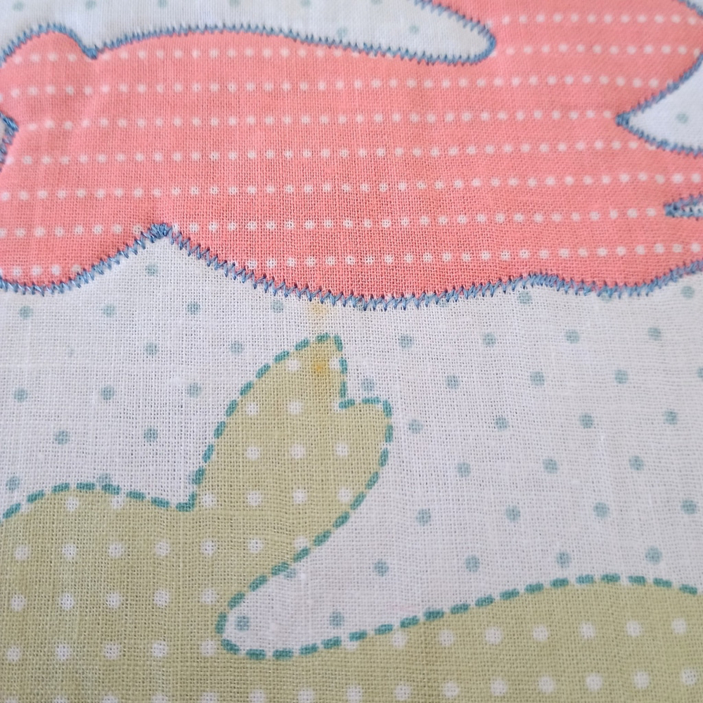 Set Of 4 Blossoms & Blooms? All Over Bunny Rabbit Blue Gingham Spring Placemats - Picture 5 of 8